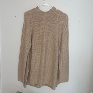 Medium treasure & bond sweater